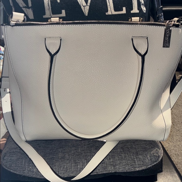 Steve Madden White Tote Bag with Black Accents - Picture 6 of 9